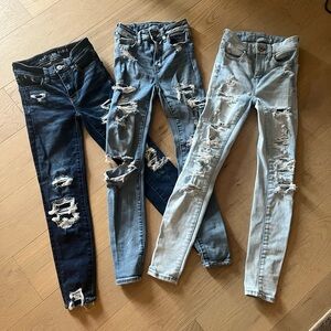 3 pairs American Eagle 000 jeans